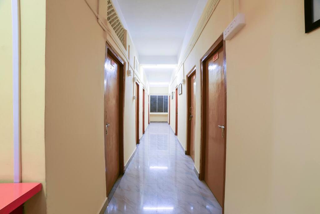 Maa Kamakhya Guest House Ґувахаті Екстер'єр фото